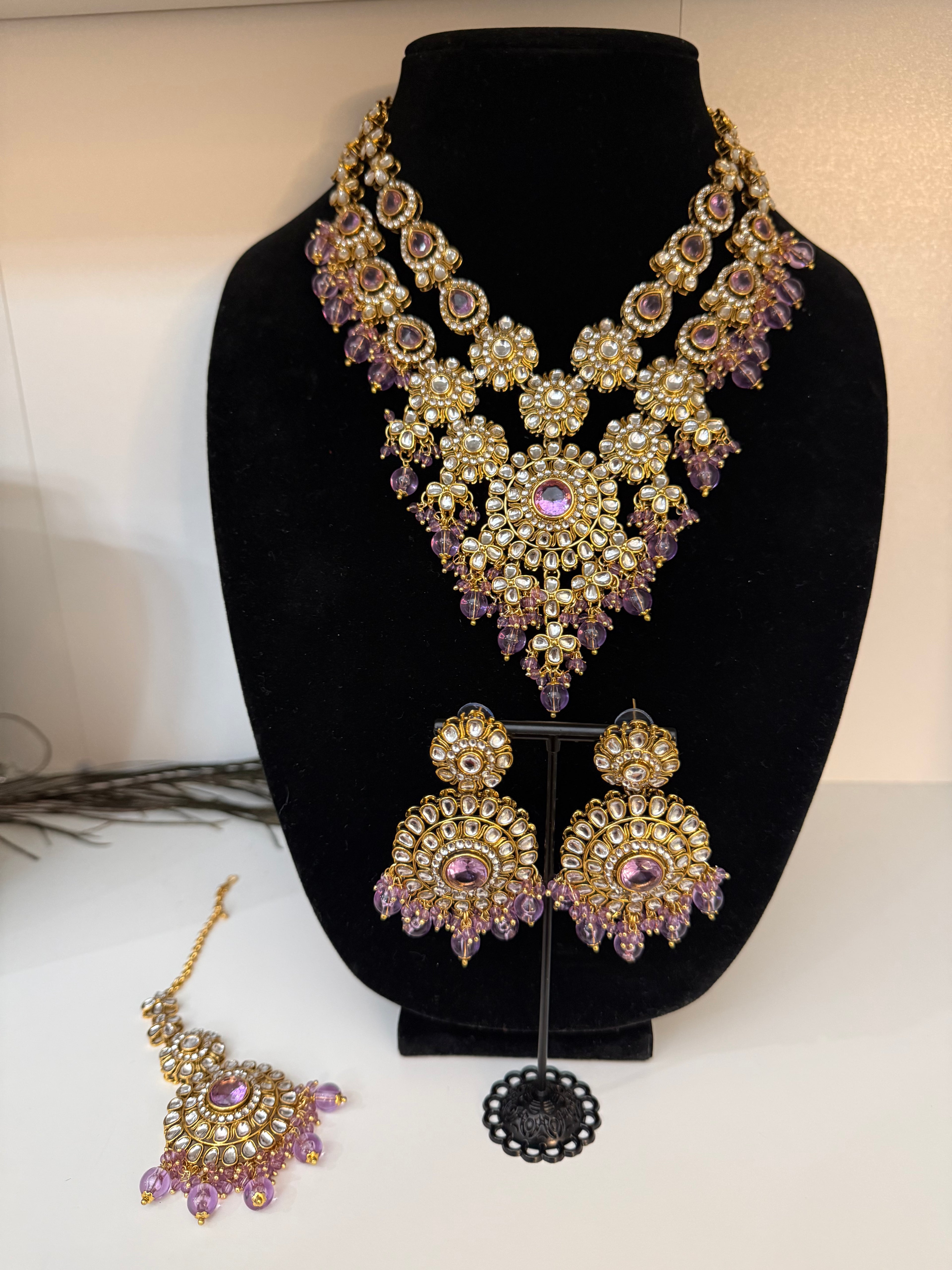 Lavender Bloom Kundan Jewelry Set